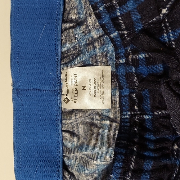 Soft Touch Fleece Sleep Pants, size M, 100% polyester, elastic waist &drawstring - Picture 3 of 3